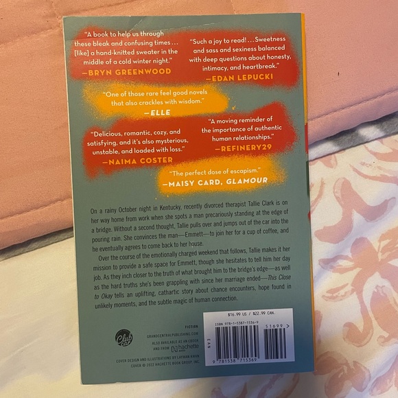 ✨3 for 40✨ This Close to Okay by Leesa Cross-Smith - Picture 3 of 3